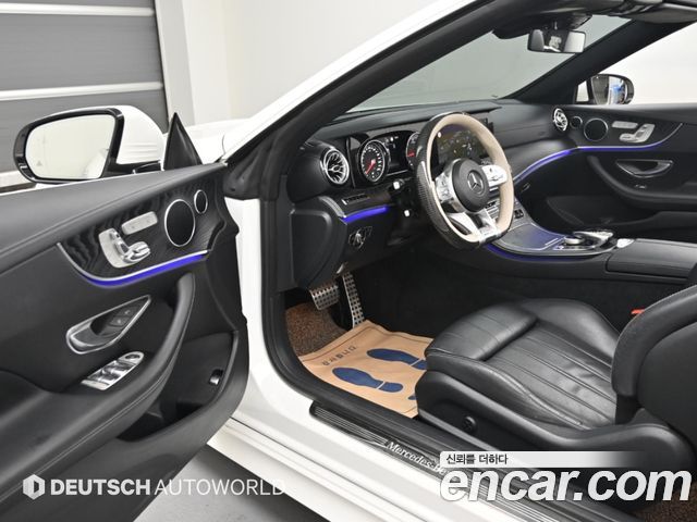 Mercedes-Benz E-Class 2018 — photo 11