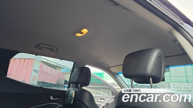 Hyundai Santafe 2017 — photo 14