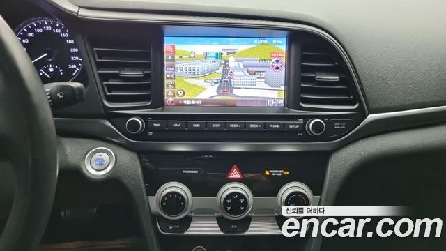 Hyundai AVANTE 2019 — photo 7