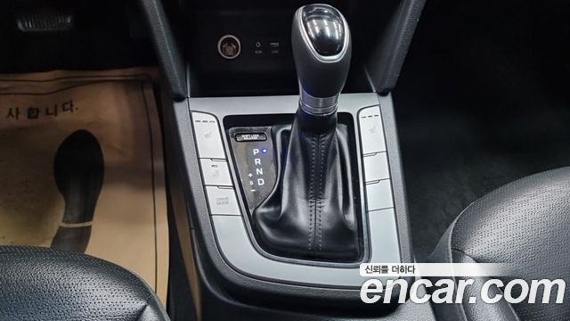 Hyundai AVANTE 2019 — photo 9