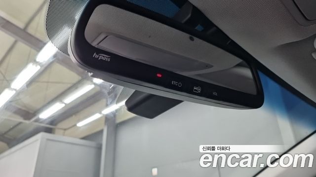Hyundai AVANTE 2019 — photo 12
