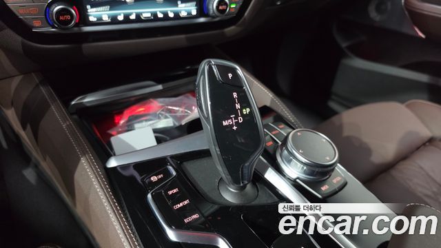 BMW Gran Turismo 2024 — photo 12