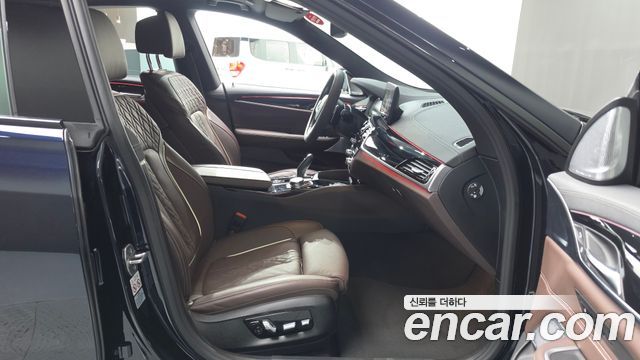 BMW Gran Turismo 2024 — photo 17