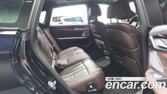 BMW Gran Turismo 2024 — photo 18