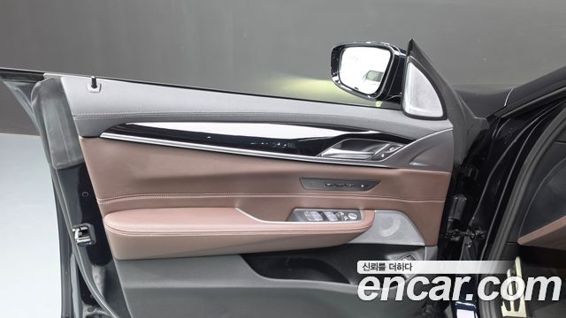 BMW Gran Turismo 2024 — photo 14