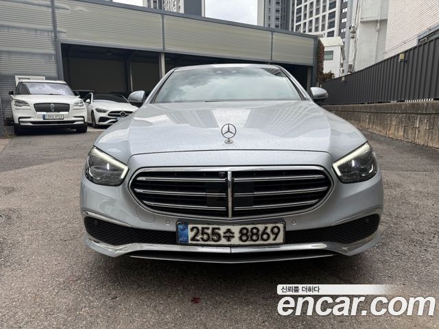 Mercedes-Benz E-Class 2021 — photo 3
