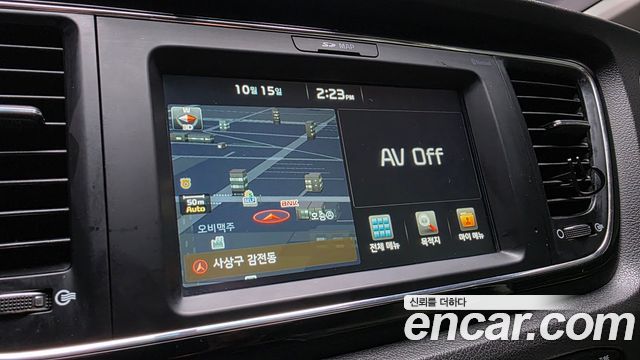 Kia Canival 2017 — photo 15