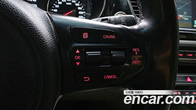 Kia Canival 2017 — photo 17