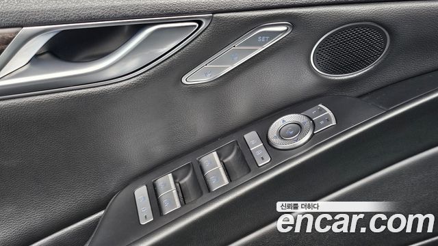 Genesis G80 2021 — photo 12