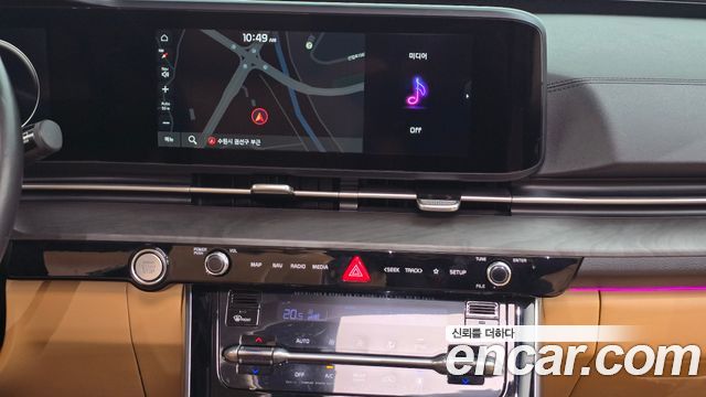 Kia Canival 2021 — photo 13