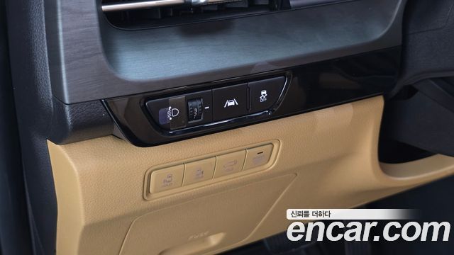 Kia Canival 2021 — photo 19