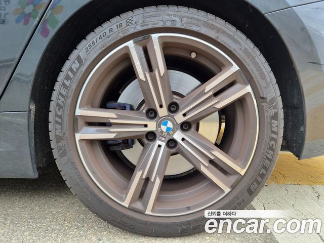 BMW 3-Series 2024 — photo 6