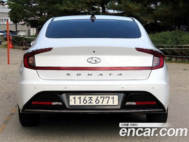 Hyundai Sonata 2023 — photo 4