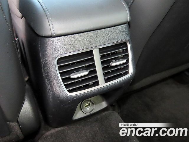 Hyundai Sonata 2023 — photo 18