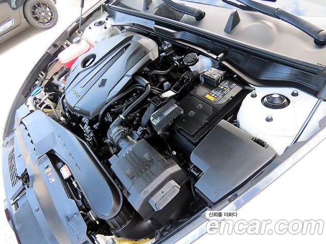 Hyundai Sonata 2023 — photo 19