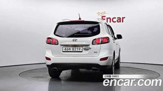 Hyundai Santafe 2011 — photo 4