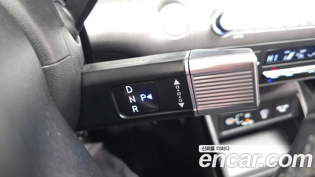 Hyundai Kona 2023 — photo 12