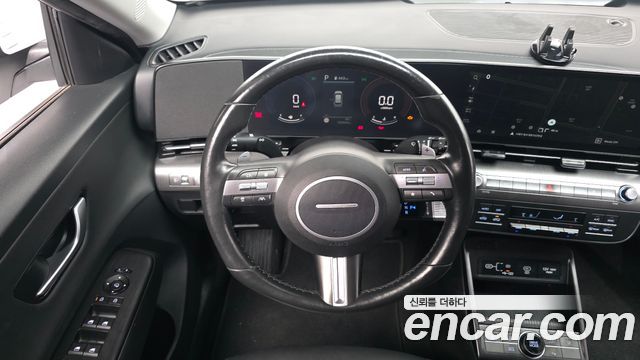 Hyundai Kona 2023 — photo 19