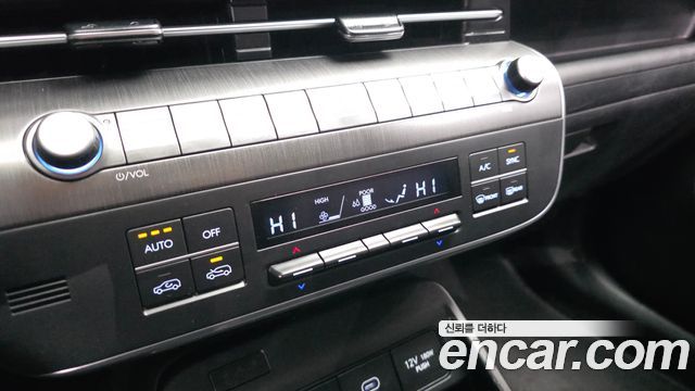 Hyundai Kona 2023 — photo 23