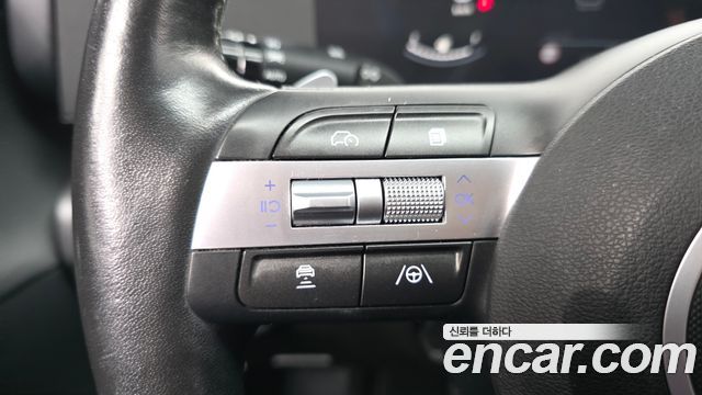 Hyundai Kona 2023 — photo 28