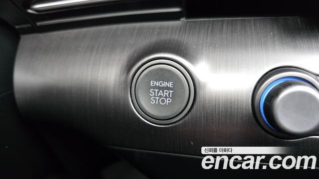Hyundai Kona 2023 — photo 30