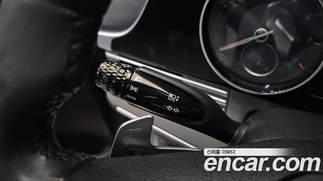 Hyundai Grandeur 2022 — photo 16