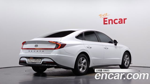 Hyundai Sonata 2022 — photo 2
