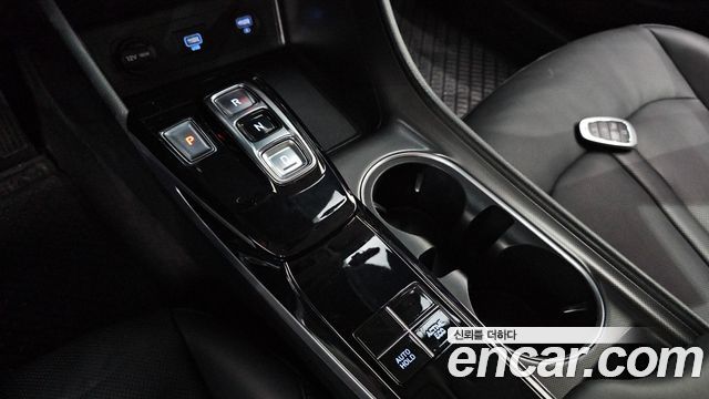 Hyundai Sonata 2022 — photo 12