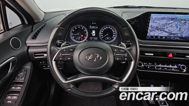 Hyundai Sonata 2022 — photo 19