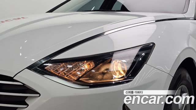 Hyundai Sonata 2022 — photo 8