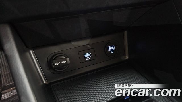 Hyundai Sonata 2022 — photo 27
