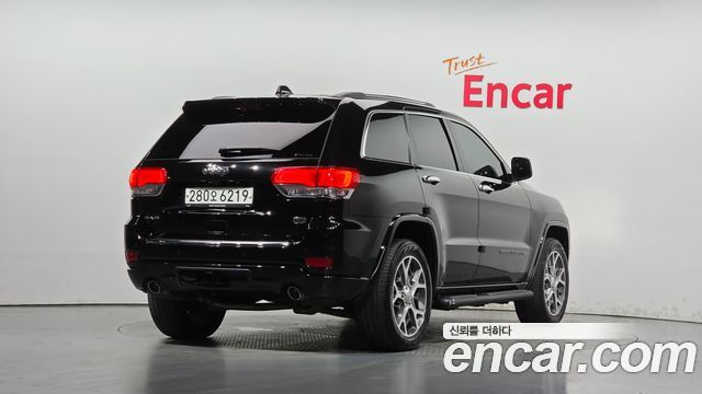 Jeep Cherokee 2020 — photo 2