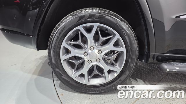 Jeep Cherokee 2020 — photo 5