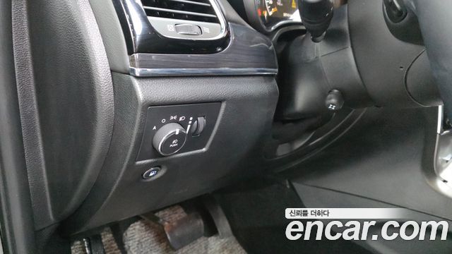 Jeep Cherokee 2020 — photo 28