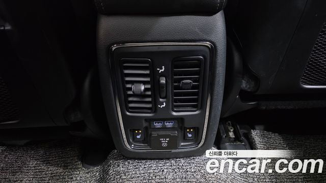 Jeep Cherokee 2020 — photo 29