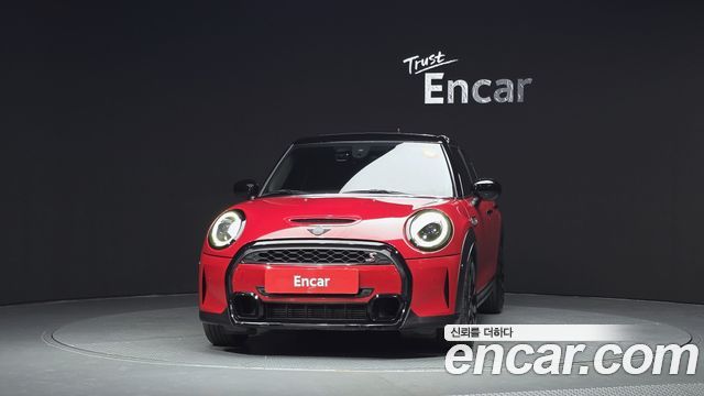 Mini Cooper 2022 — photo 3