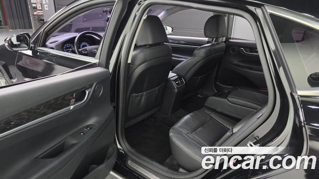 Hyundai Grandeur 2019 — photo 11