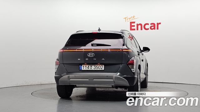 Hyundai Kona 2023 — photo 4