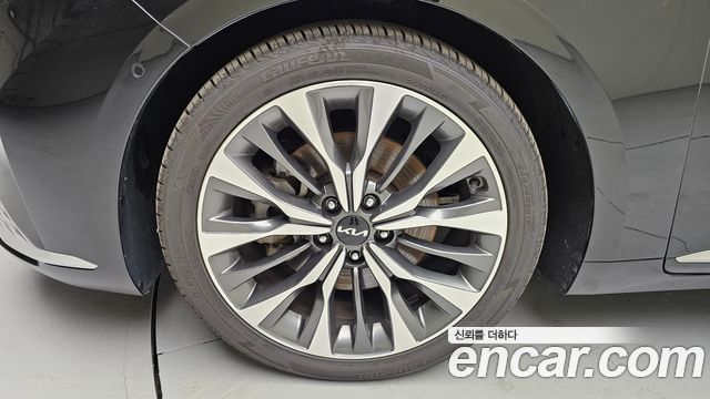 Kia K8 2023 — photo 5