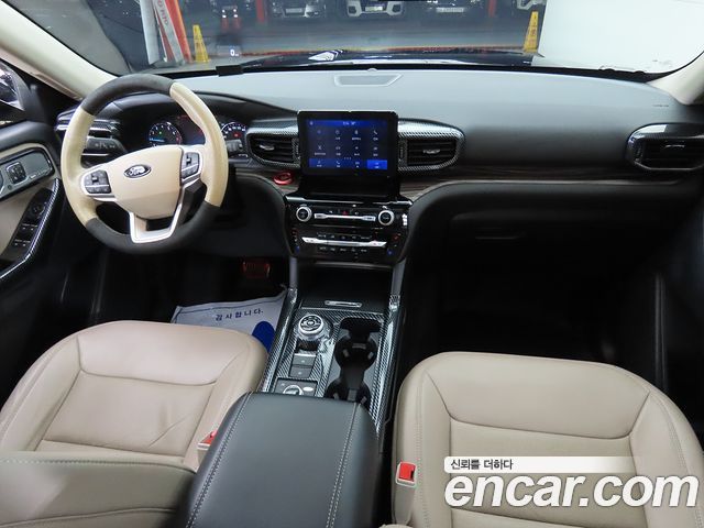 Ford Explorer 2022 — photo 5