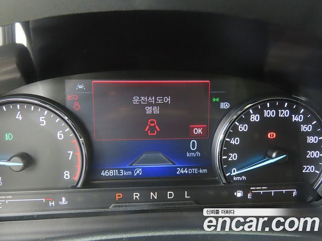 Ford Explorer 2022 — photo 10