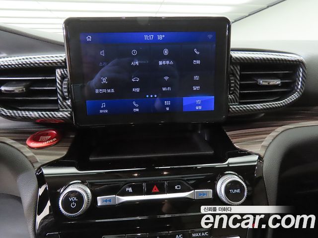 Ford Explorer 2022 — photo 11