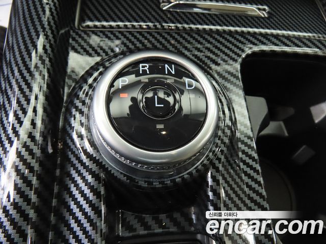 Ford Explorer 2022 — photo 18