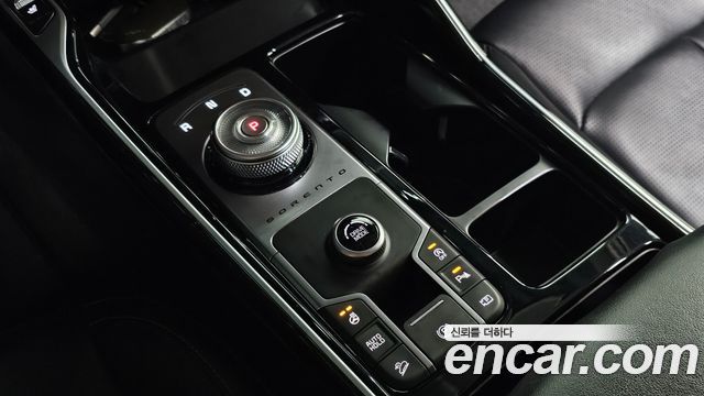 Kia Sorento 2024 — photo 9