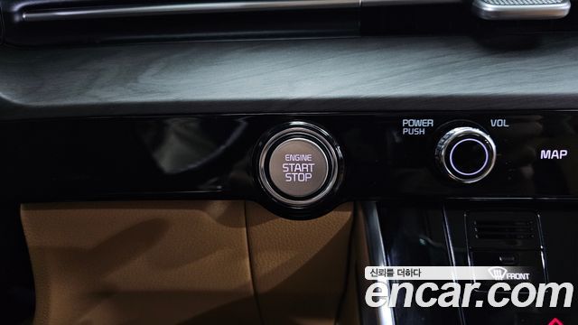 Kia Canival 2023 — photo 29