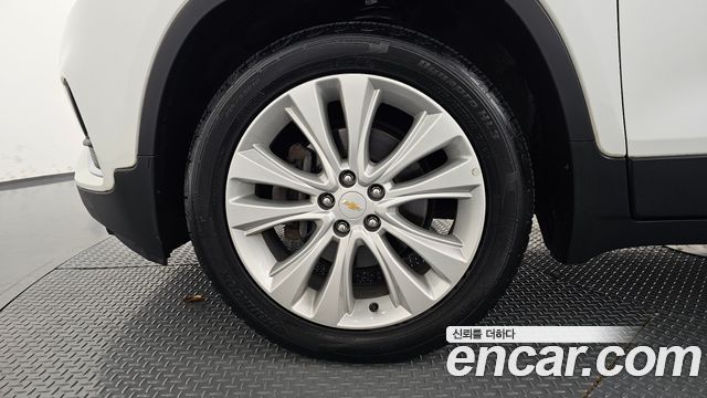 Chevrolet Korea Trax 2017 — photo 5