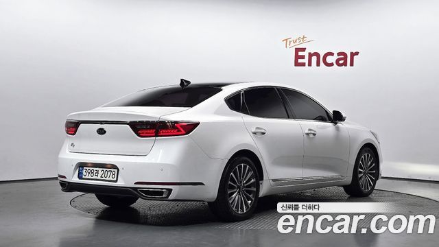 Kia K7 2018 — photo 2