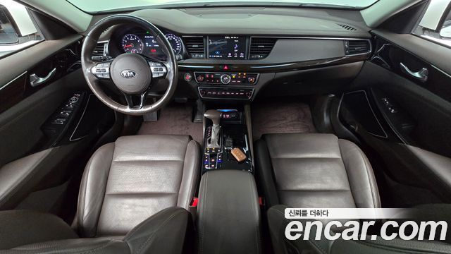 Kia K7 2018 — photo 7