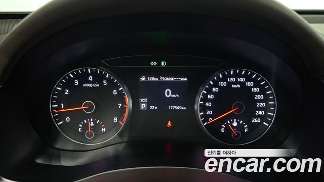 Kia K7 2018 — photo 8