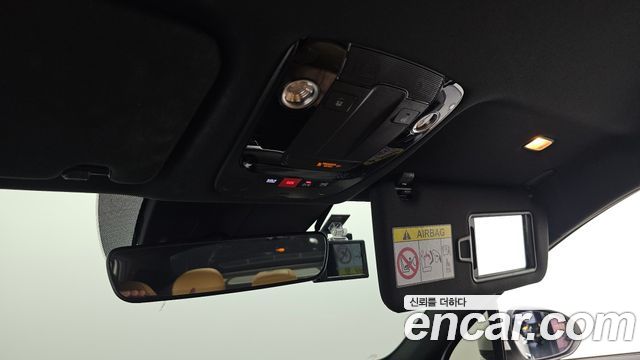 Kia K5 2022 — photo 33